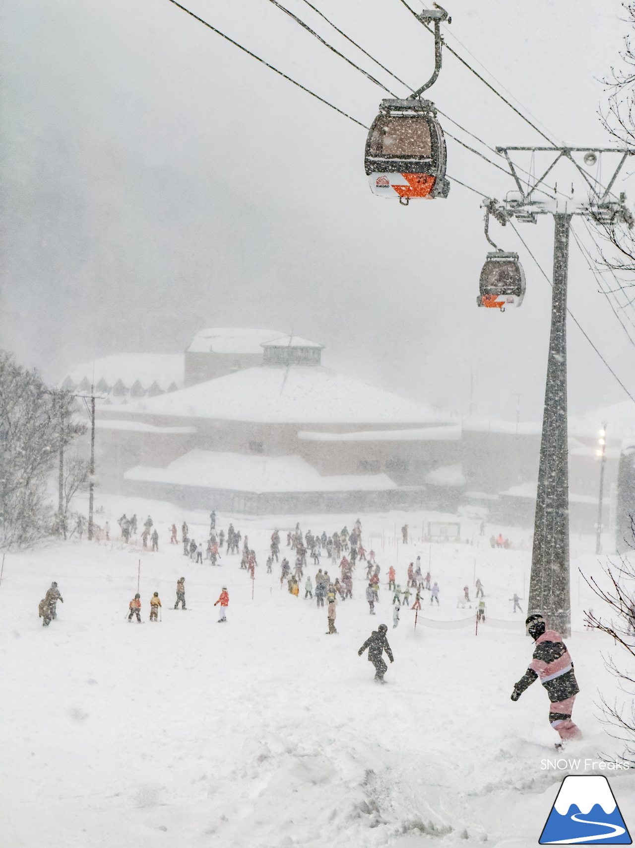 キロロリゾート｜北海道が世界に誇る、ふわっふわのパウダースノーシーズンがやって来ましたよ～♪